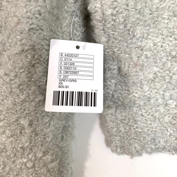 NWT UO Off the Shoulder Cropped Sweater - Picture 7 of 8